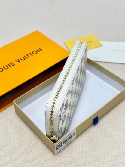 ルイ・ヴィトン「Louis Vuitton」レザーポケットウォレット