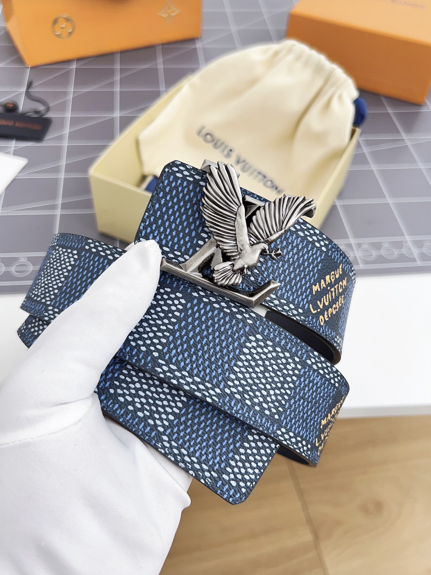 Louis Vuitton ルイヴィトンの新作ベルト