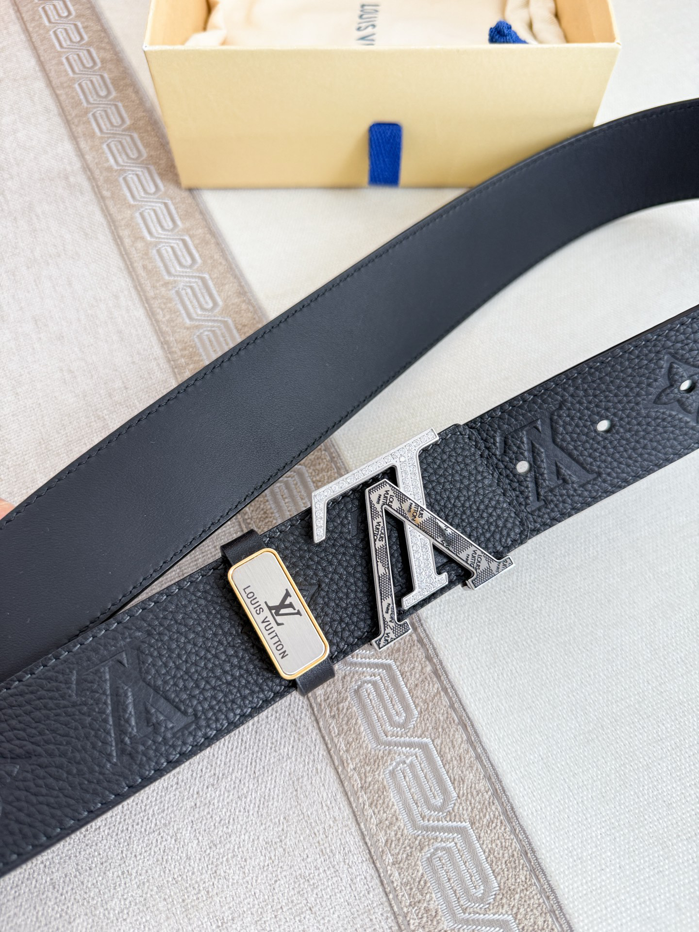 Louis Vuitton ルイヴィトンの新作ベルト