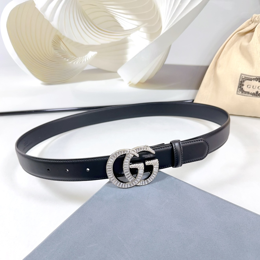 グッチ「Gucci」 新作女性用ベルト