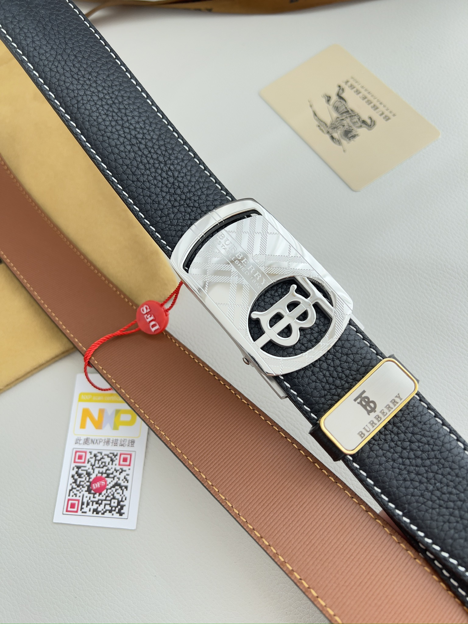 バーバリー「Burberry」男性用ベルト