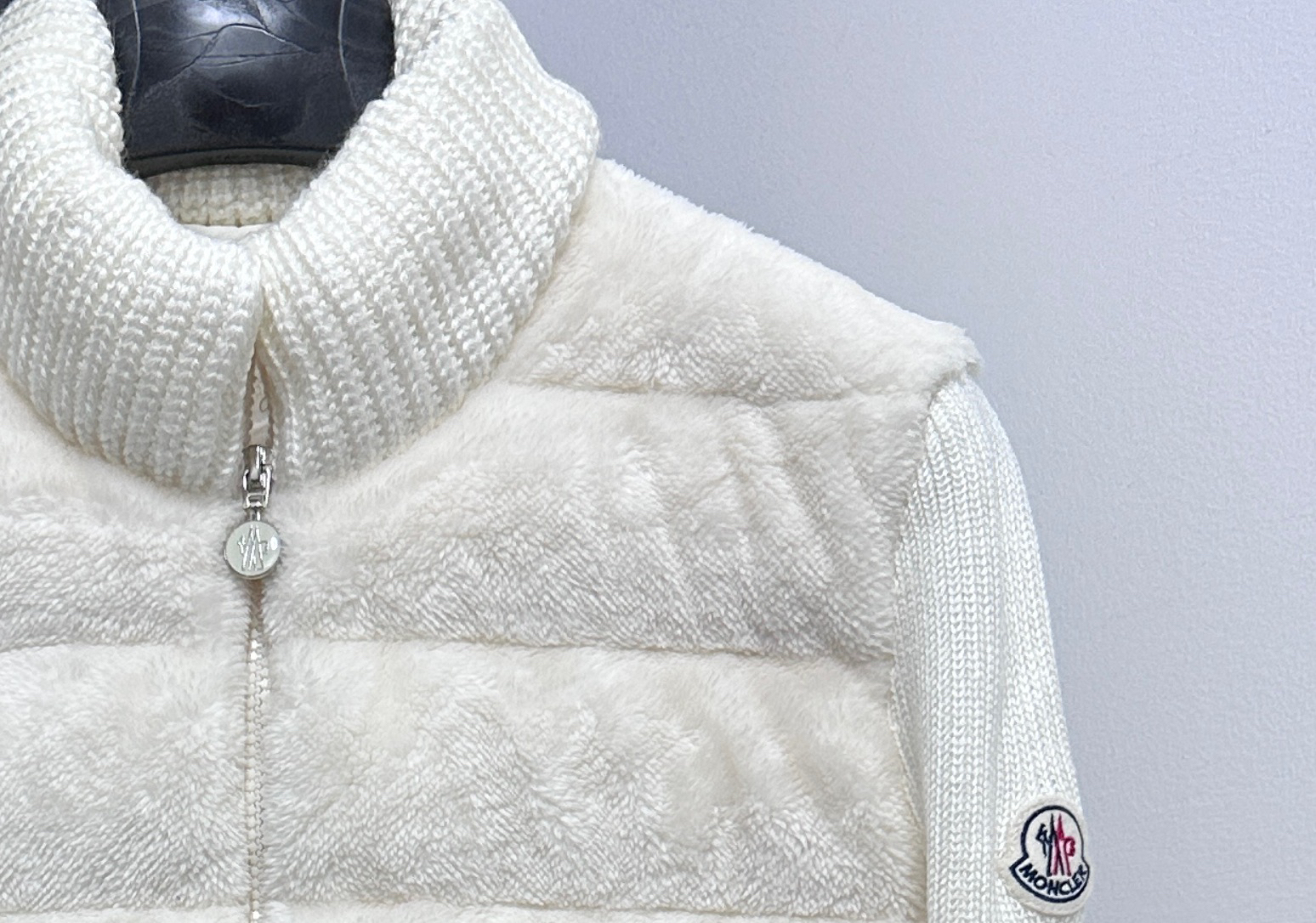 モンクレール シーズン別 ロングダウンコート