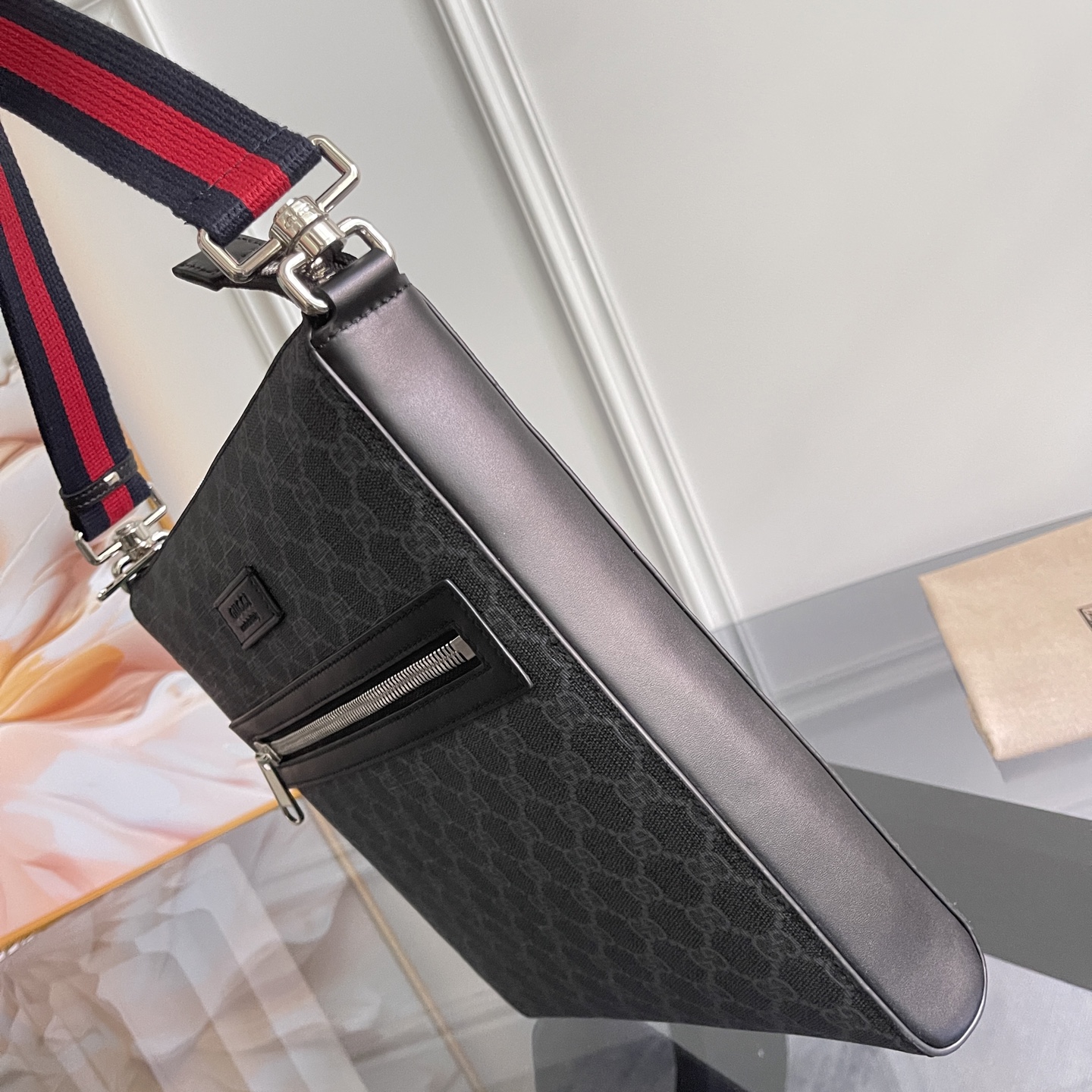 【特価商品】グッチ「Gucci」メンズショルダーバッグ