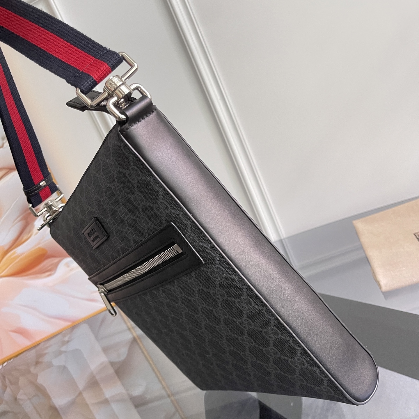 【特価商品】グッチ「Gucci」メンズショルダーバッグ