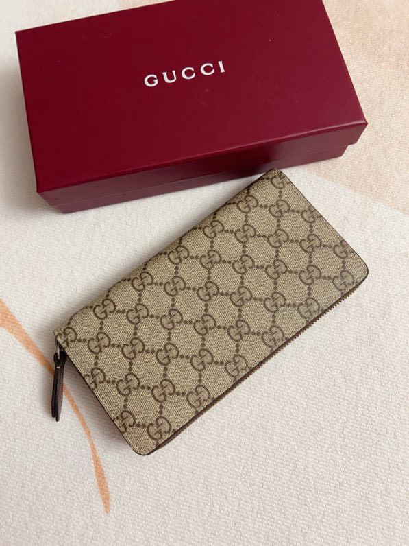 【特価商品】グッチ「Gucci」長財布