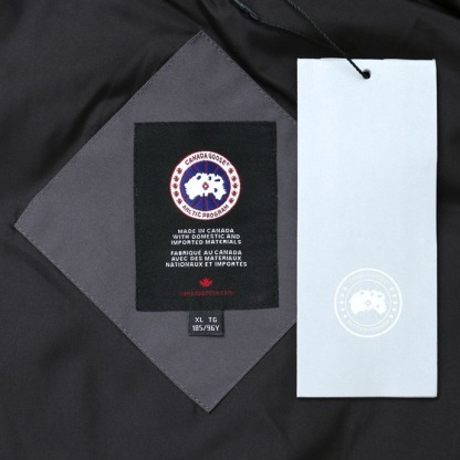 カナダグラス冬のダウンジャケットベスト