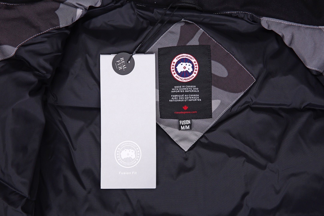 カナダグラス冬のダウンジャケットベスト