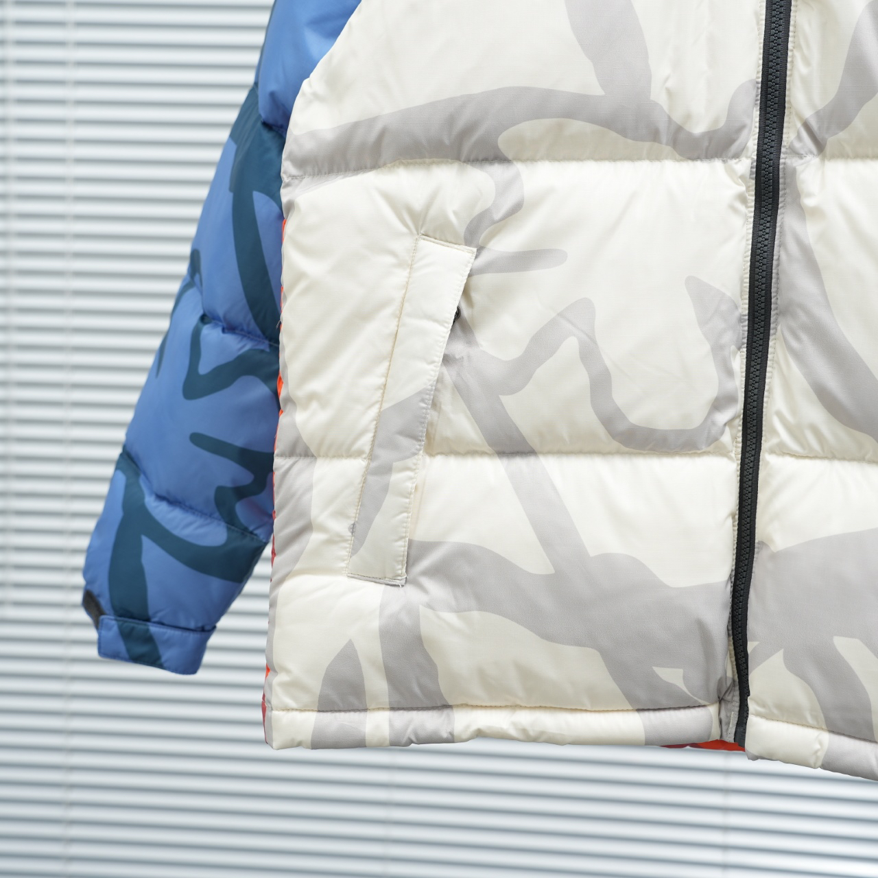 ザ・ノースフェイス 厳冬のしつらえにダウンジャケットシリーズ