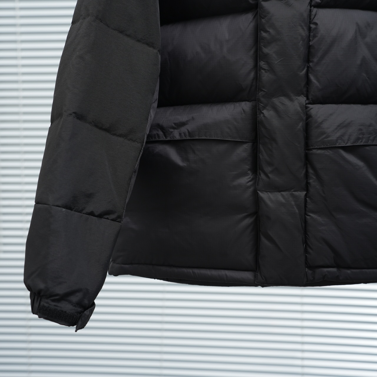 ザ・ノースフェイス 厳冬のしつらえにダウンジャケットシリーズ