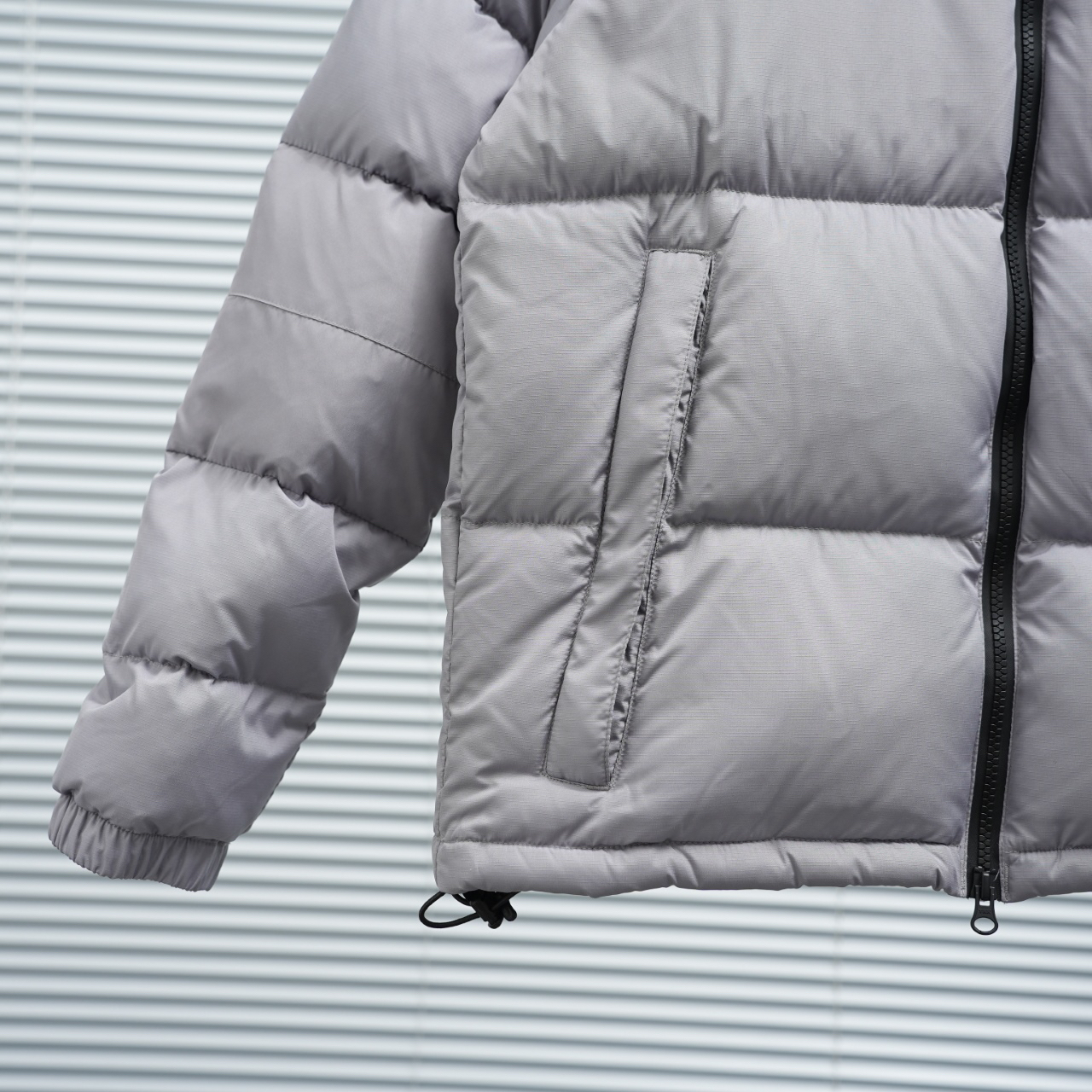 ザ・ノースフェイス 厳冬のしつらえにダウンジャケットシリーズ