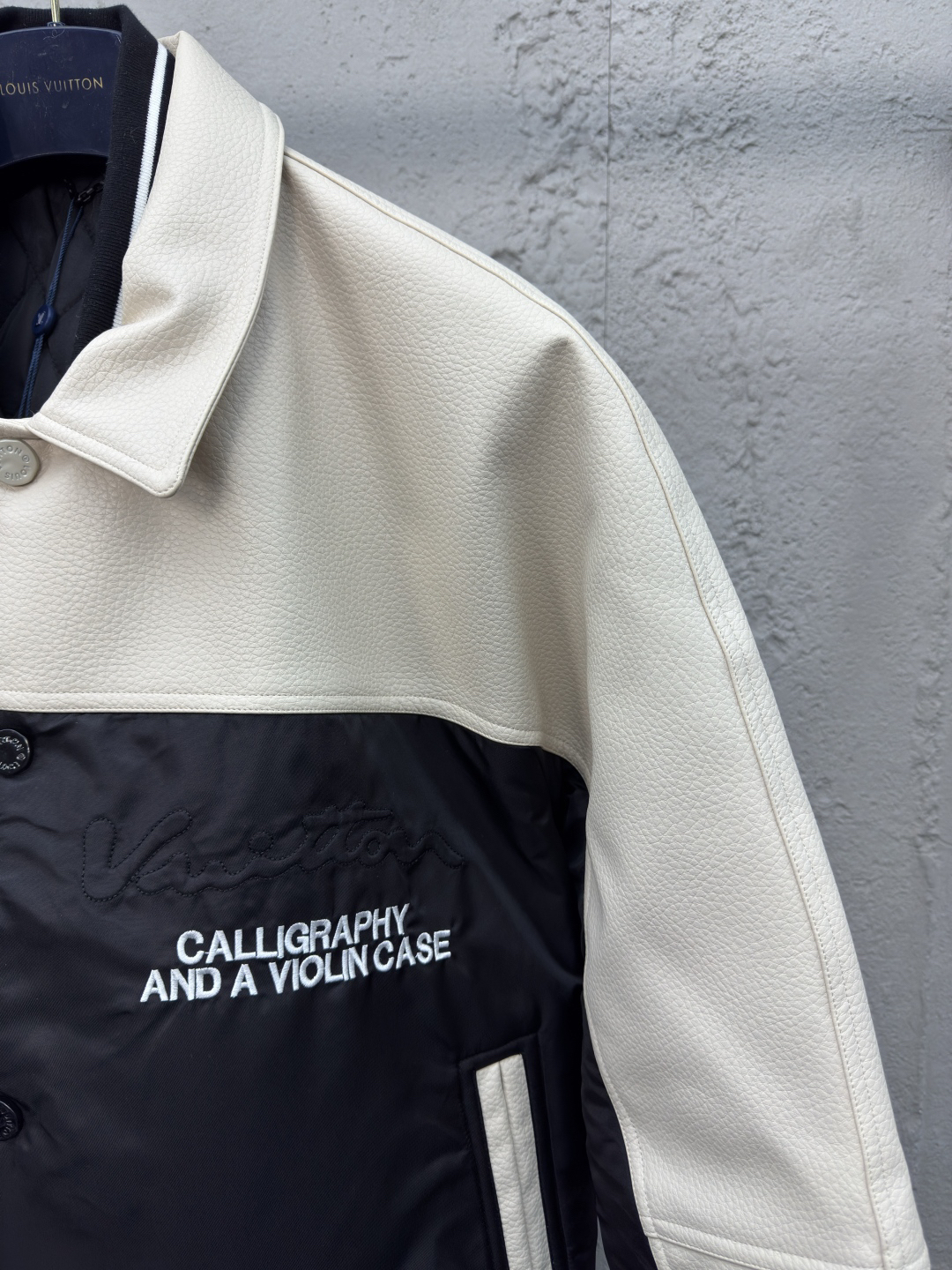 [ Louis Vuitton ] ルイ・ヴィトン  カラーコート