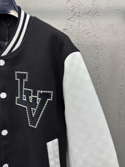 [ Louis Vuitton ] ルイ・ヴィトン  碁盤目エンボス本革野球服