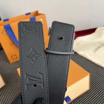 Louis Vuitton ルイヴィトンの新作ベルト