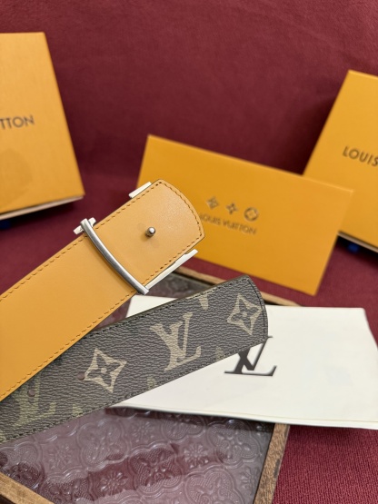 Louis Vuitton ルイヴィトンの新作ベルト