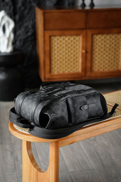 Louis Vuitton  ルイ・ヴィトン メンズ リュックサック M46331