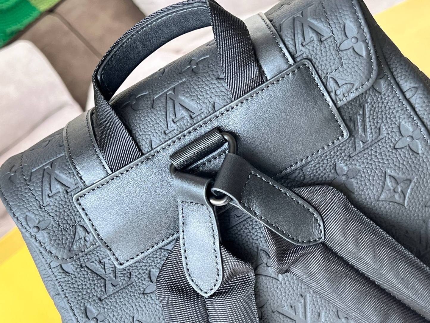 Louis Vuitton ルイ・ヴィトン おしゃれなメンズリュックサック