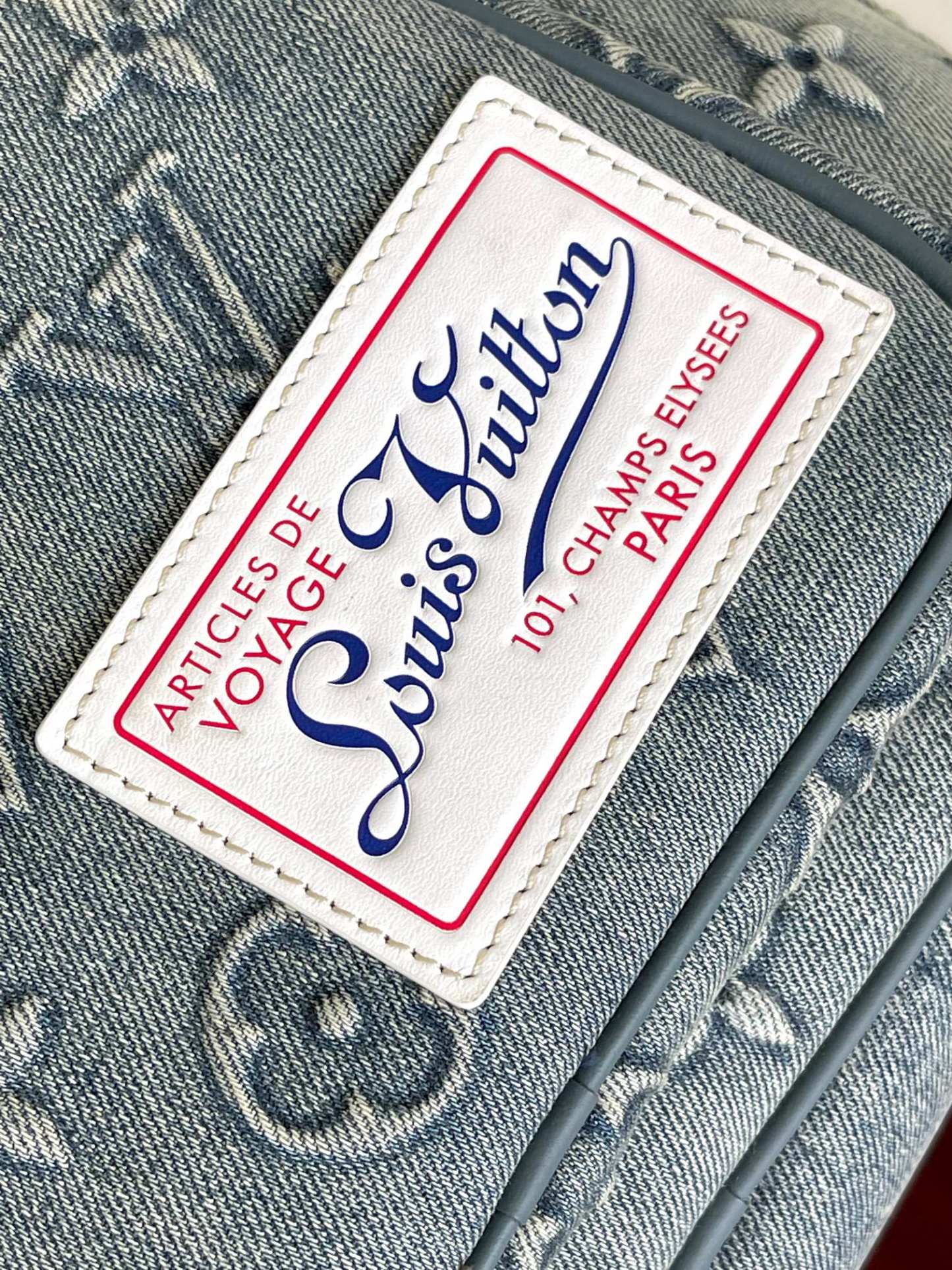 Louis Vuitton ルイ・ヴィトン おしゃれなメンズリュックサック