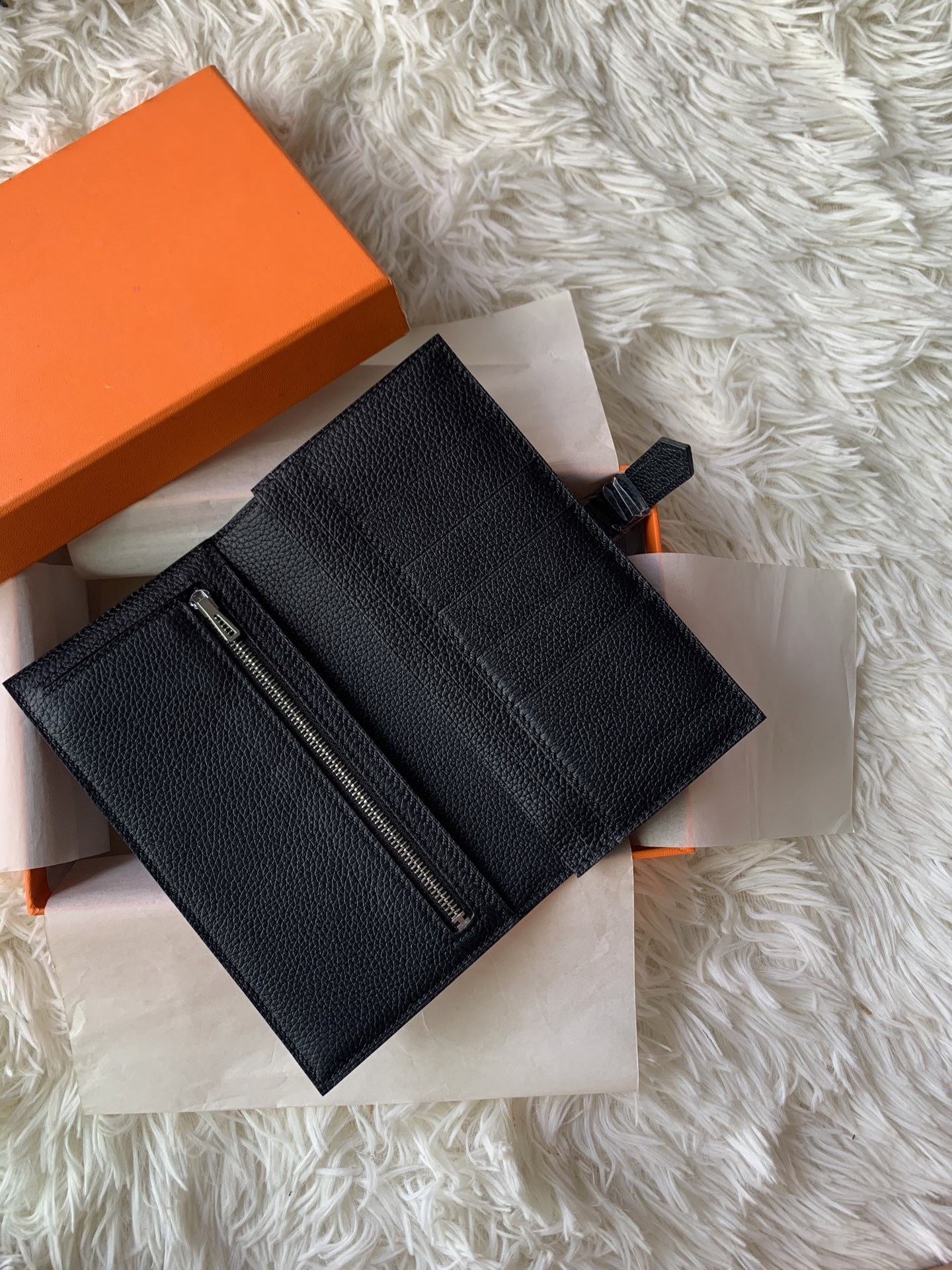 エルメス「Hermès」 レザーポケットウォレット