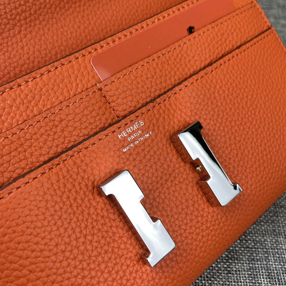エルメス「Hermès」 レザーポケットウォレット