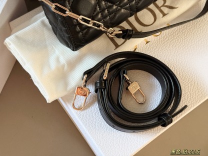 ディオール「Dior」 レディース おしゃれ ショルダーバッグ