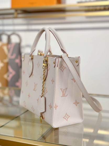 Louis Vuitton  ルイ・ヴィトン シーズナル ワンショルダーバッグ 