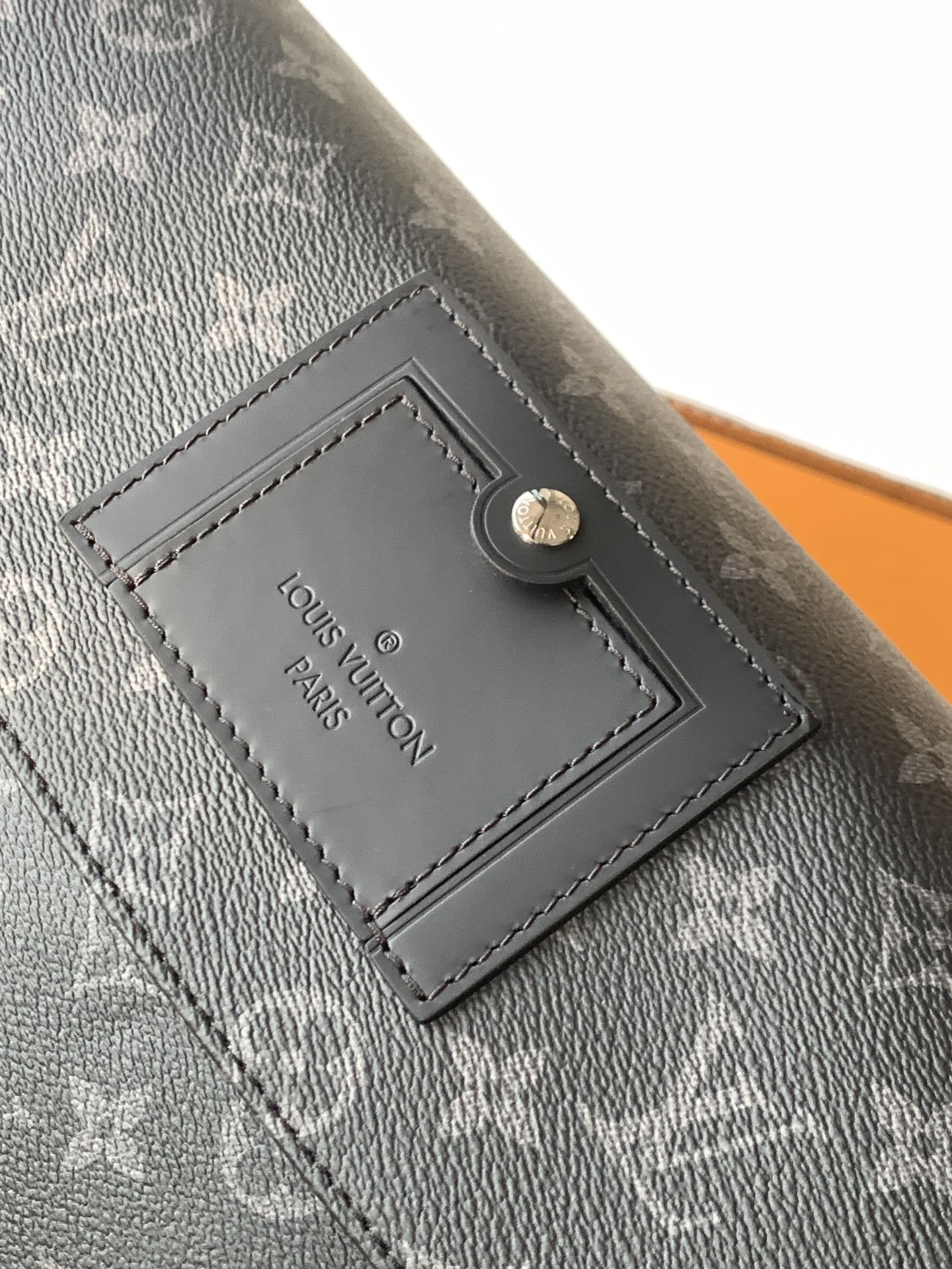 Louis Vuitton  ルイ・ヴィトン シーズナル ワンショルダーバッグ 