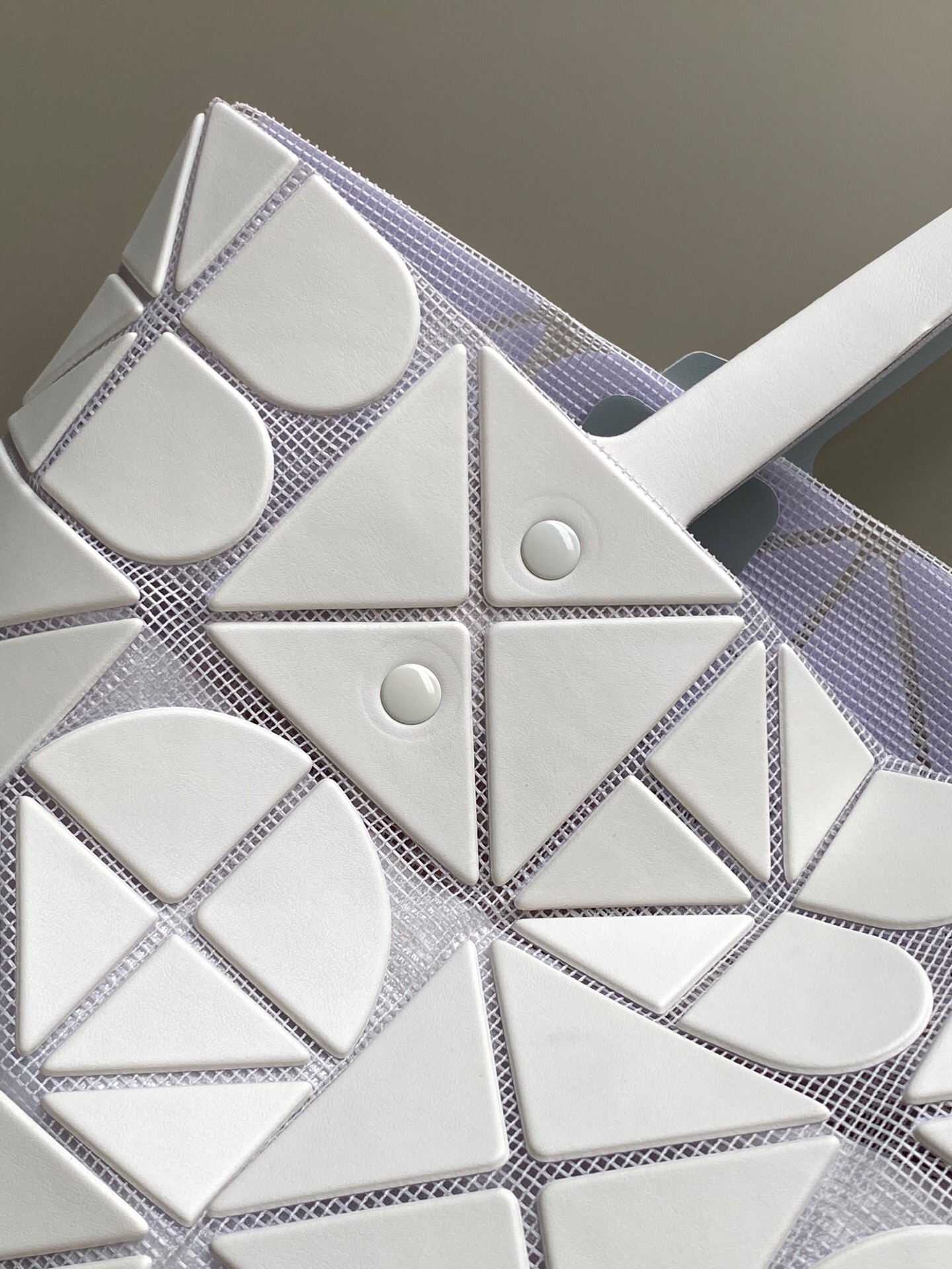 イッセイミヤケ「Issey Miyake」LUCENTシリーズ トートバッグ