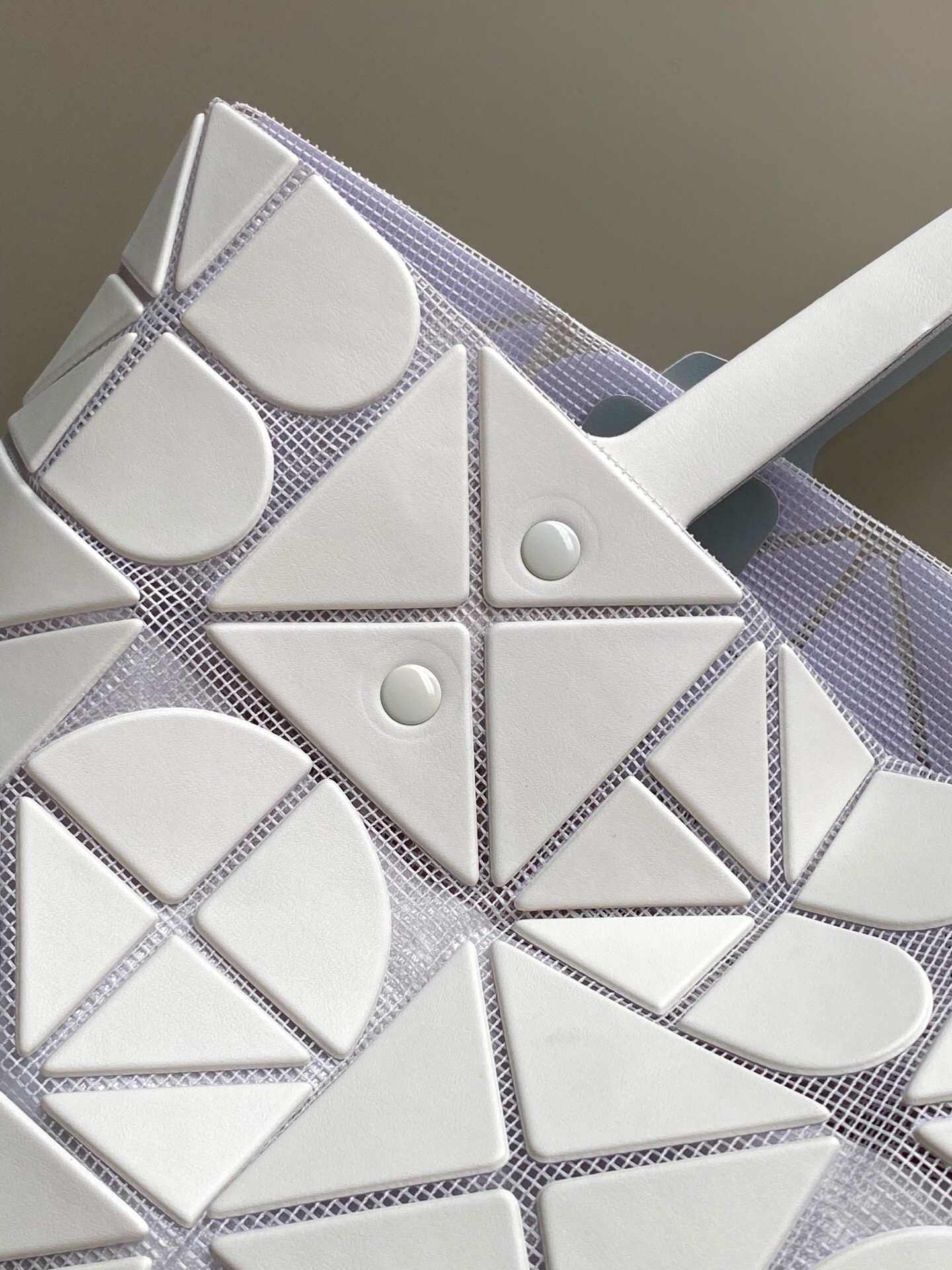 イッセイミヤケ「Issey Miyake」LUCENTシリーズ トートバッグ