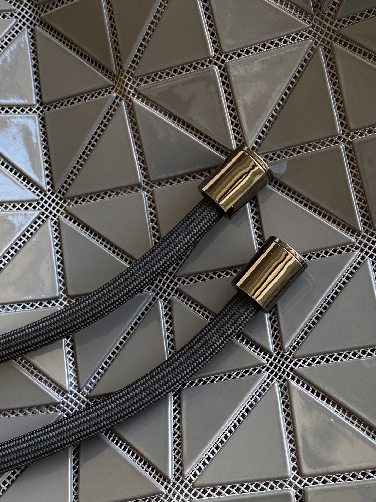 イッセイミヤケ「Issey Miyake」LUCENTシリーズ トートバッグ