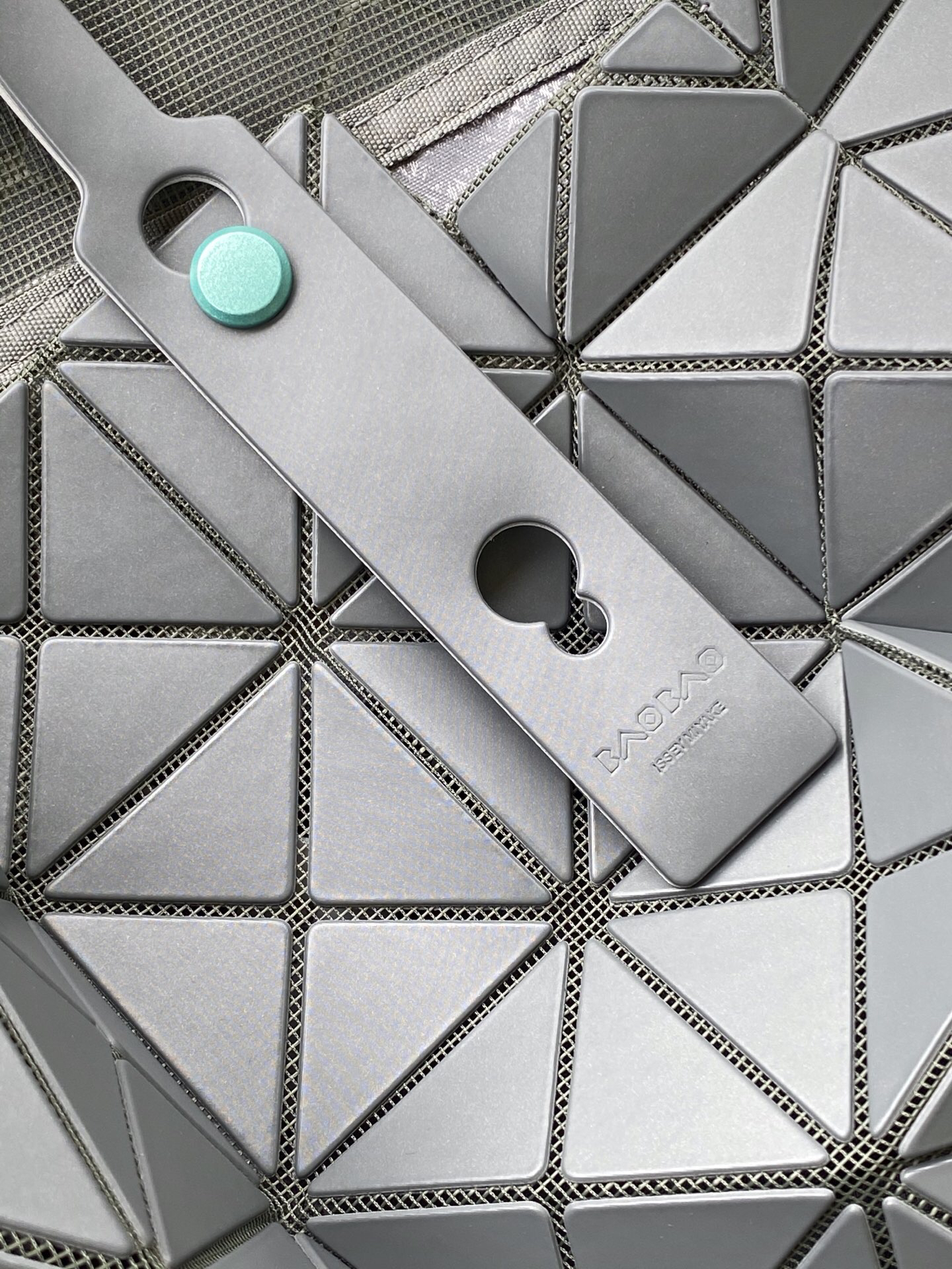 イッセイミヤケ「Issey Miyake」LUCENTシリーズ トートバッグ