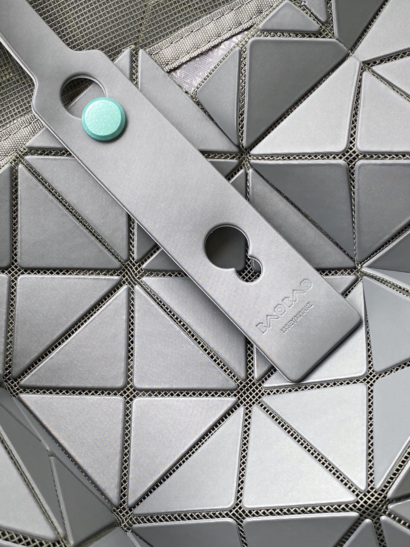 イッセイミヤケ「Issey Miyake」LUCENTシリーズ トートバッグ