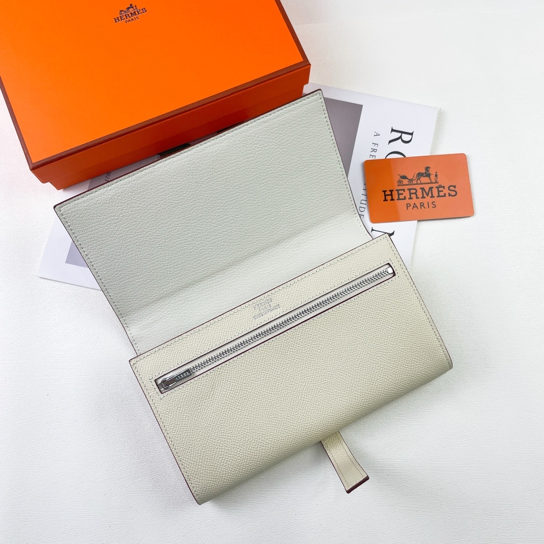 エルメス「Hermès」 レザーポケットウォレット