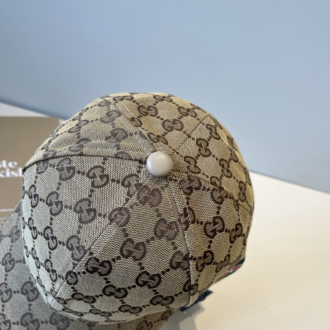 グッチ「Gucci」 の新作野球帽