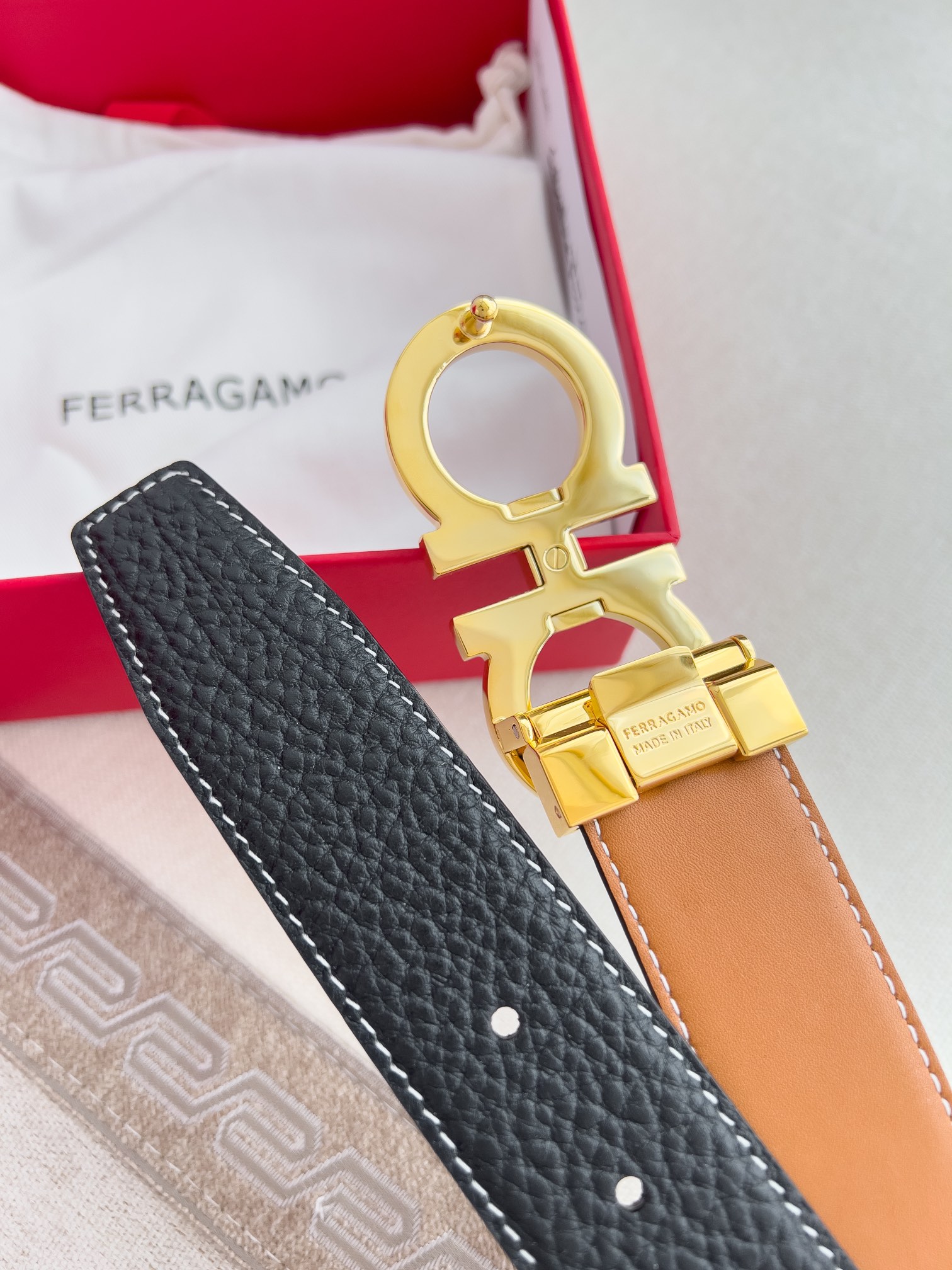 フェラガモ「Ferragamo」男性用ベルト
