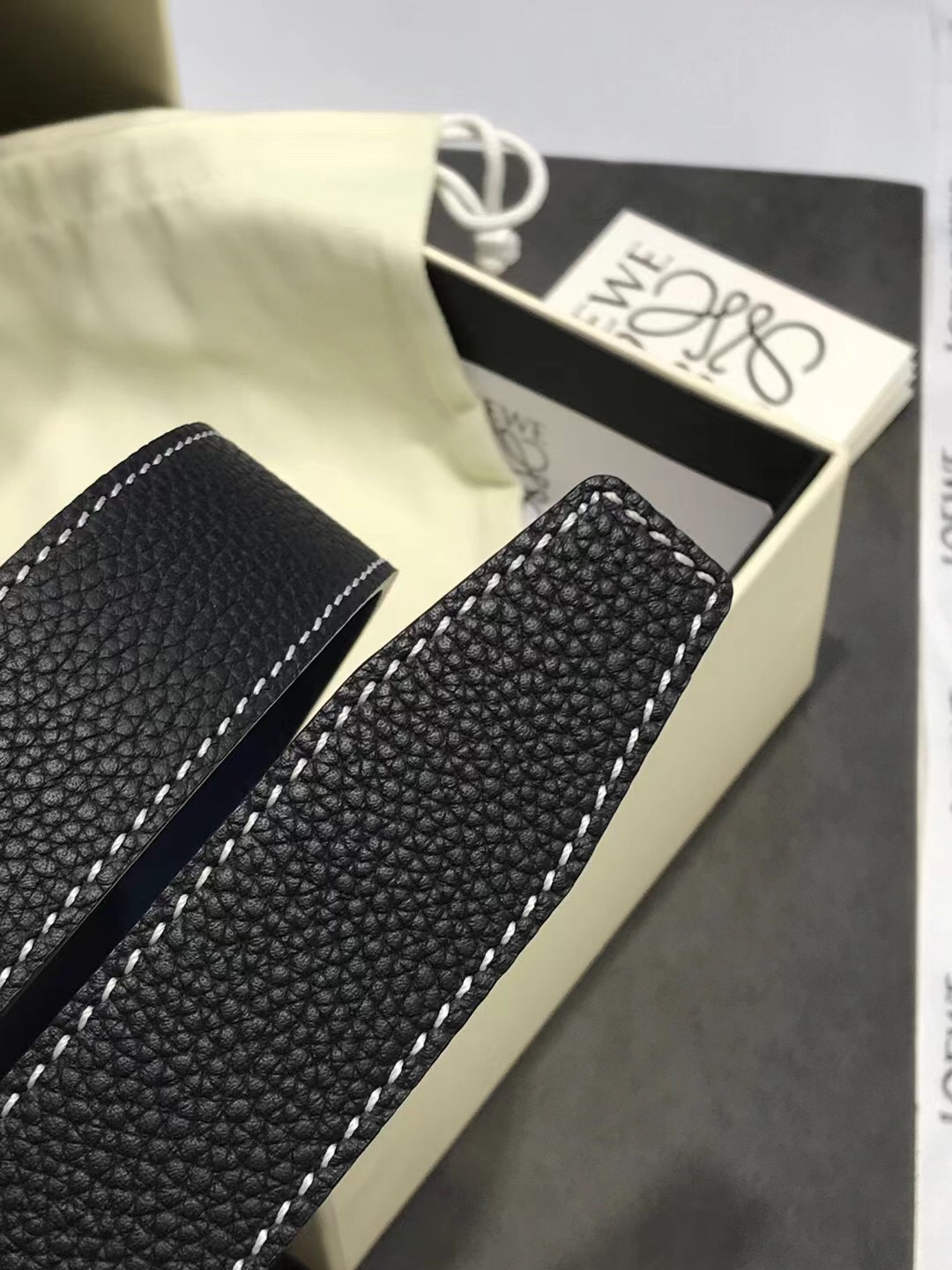 ロエベ「Loewe」ベルト