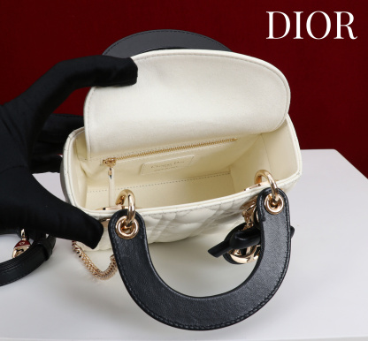 ディオール「Dior」 レディース おしゃれ ショルダーバッグ