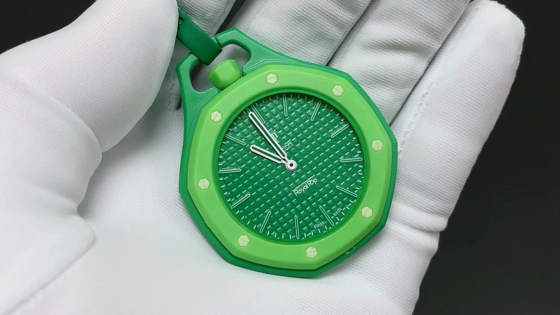 スウォッチ「Swatch」X AP Royal Pop 新作コラボ（AP×スウォッチ コラボモデル） クォーツモデル