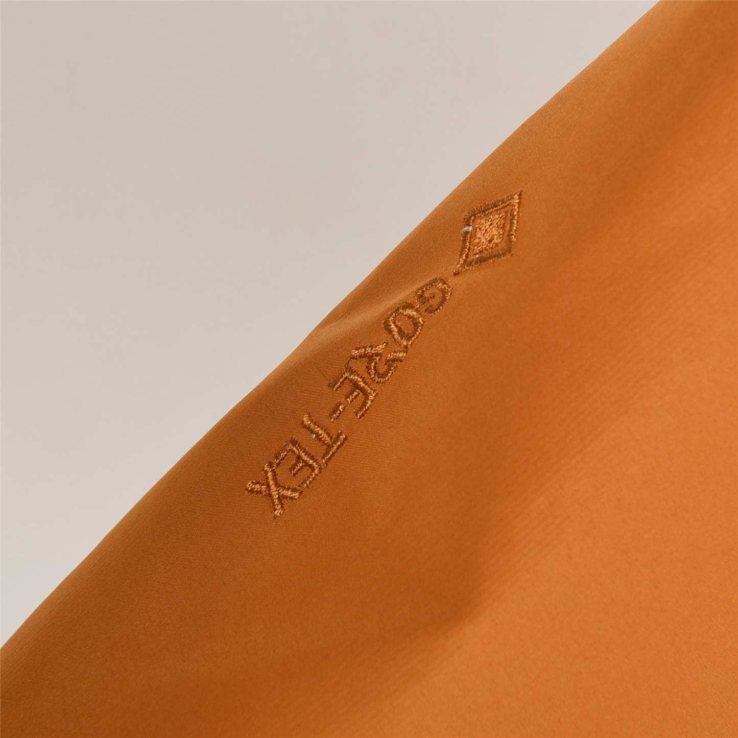 始祖鳥冬のトリプルパンチダウンダウンジャケットインナー付きセット