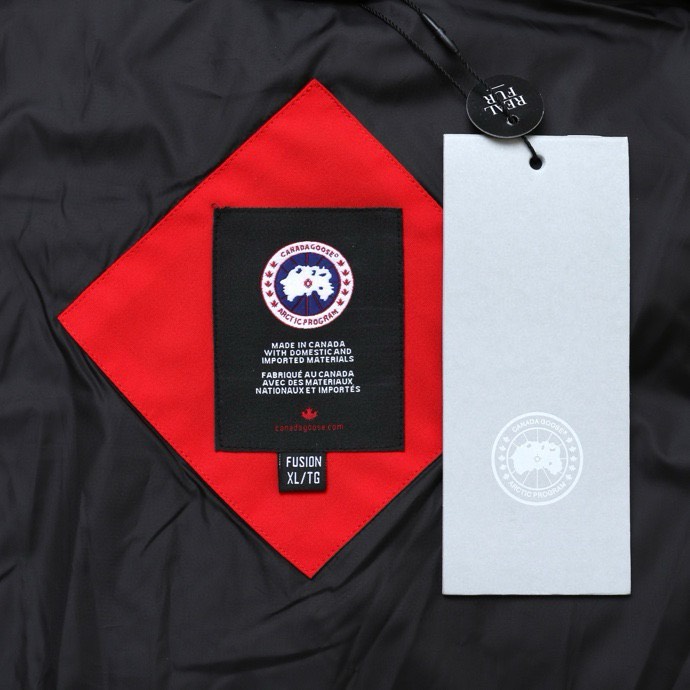 カナダグラス冬のダウンジャケットベスト