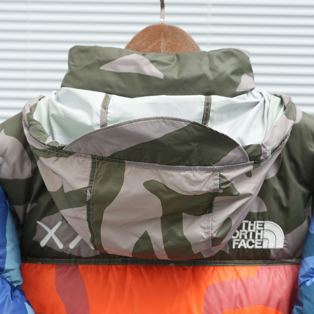 ザ・ノースフェイス 厳冬のしつらえにダウンジャケットシリーズ