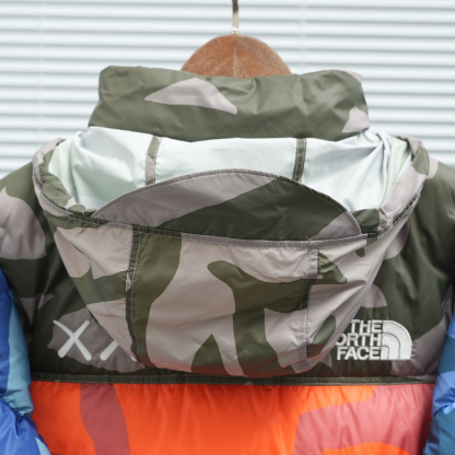 ザ・ノースフェイス 厳冬のしつらえにダウンジャケットシリーズ