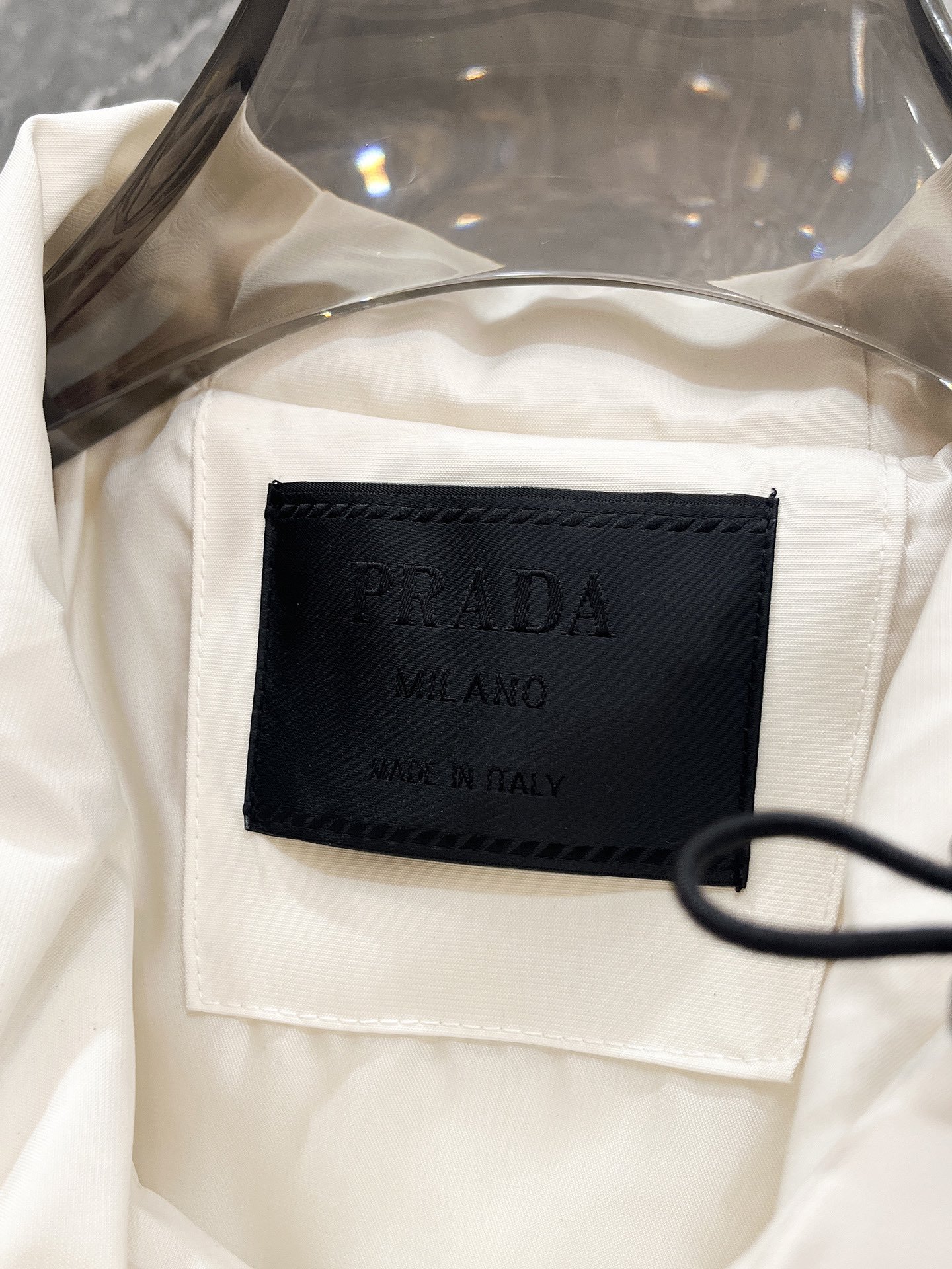 プラダ冬のおしゃれメンズジャケット