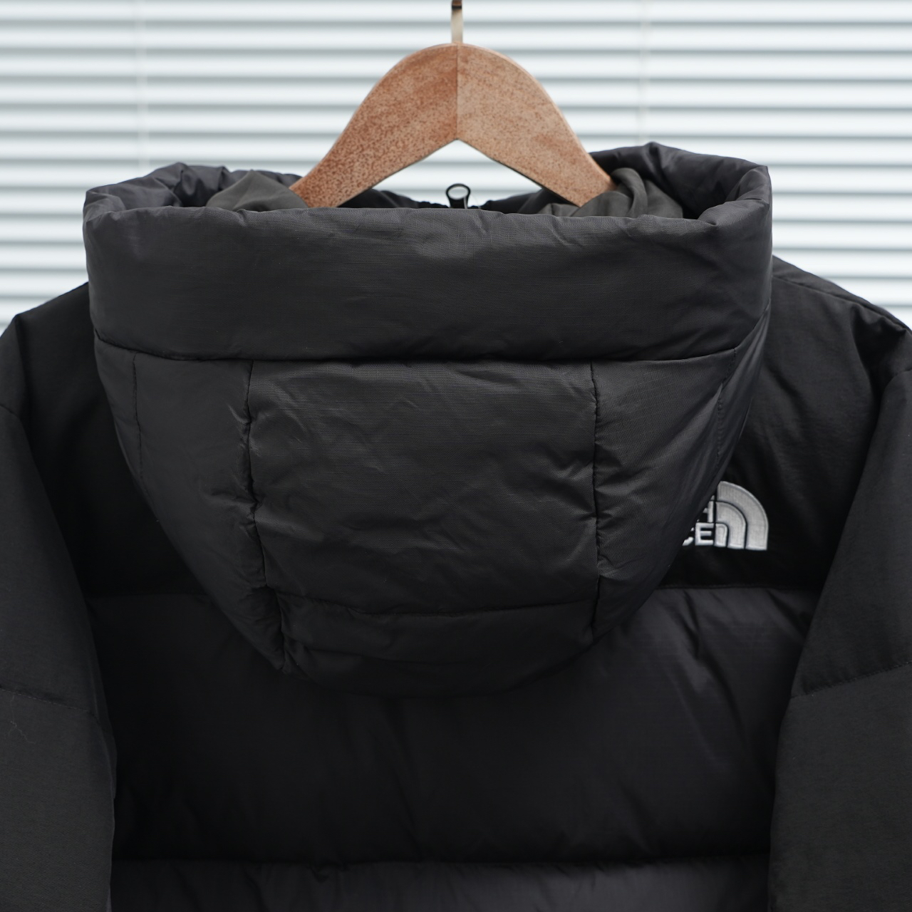 ザ・ノースフェイス 厳冬のしつらえにダウンジャケットシリーズ