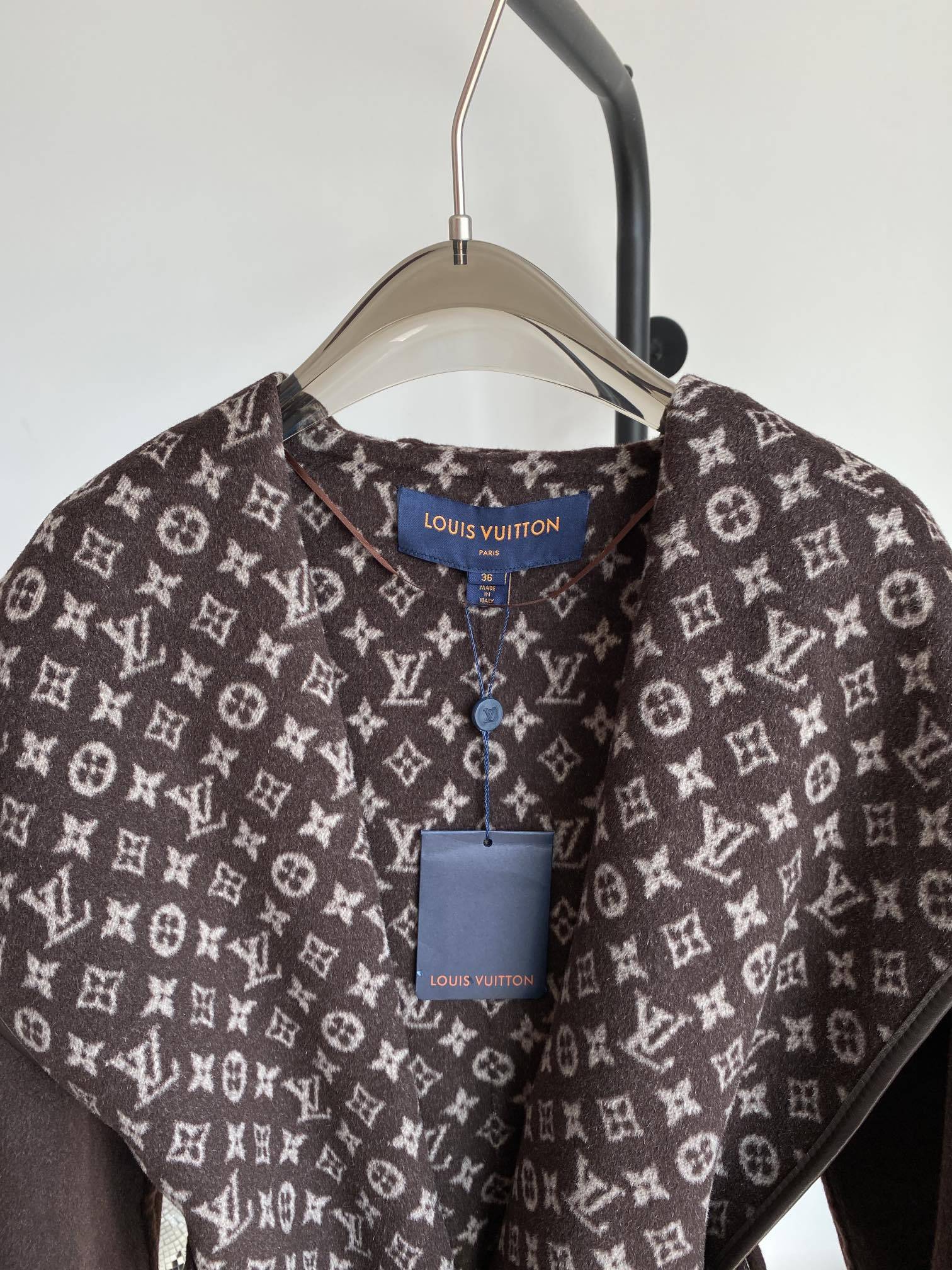 [ Louis Vuitton ] ルイ・ヴィトン  リバーシブルコートウールレディーストップス