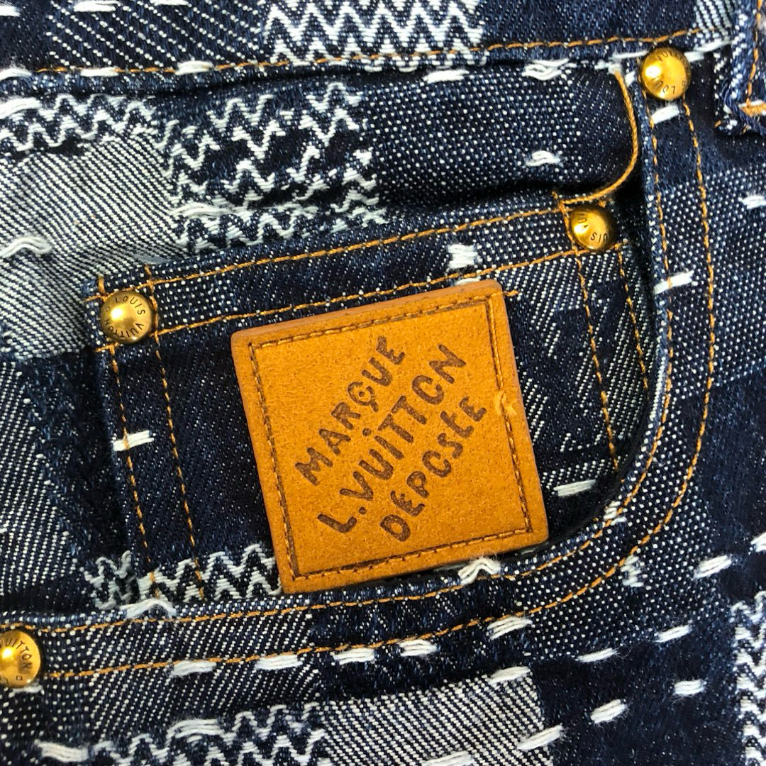 [ Louis Vuitton ] ルイ・ヴィトン スタイリッシュなジーンズ