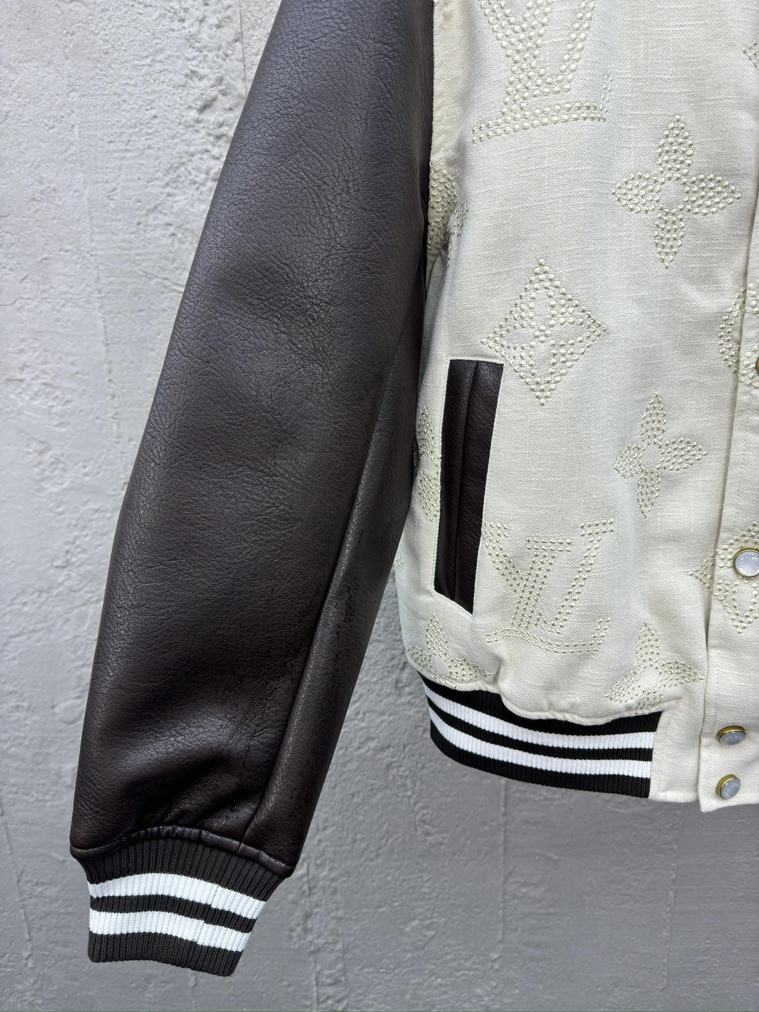 [ Louis Vuitton ] ルイ・ヴィトン  ボール押え型野球服