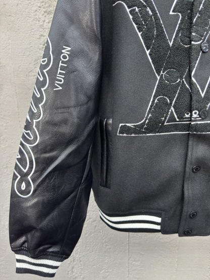 [ Louis Vuitton ] ルイ・ヴィトン  X NBA連名タオル刺繍野球ウエア