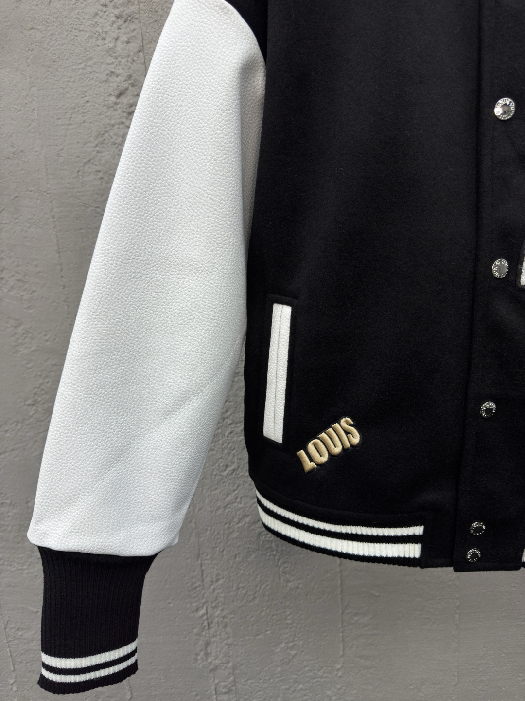 [ Louis Vuitton ] ルイ・ヴィトン  刺繍ペガサス野球服