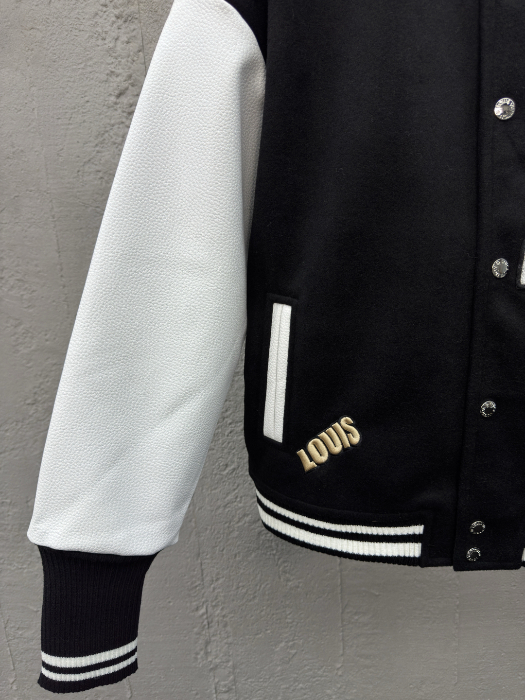 [ Louis Vuitton ] ルイ・ヴィトン  刺繍ペガサス野球服