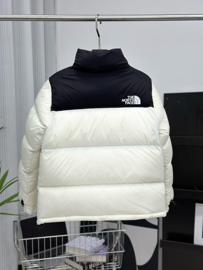The North Face 1996 Nuptse 4 NCHアウトドアクラシックダウンジャケット
